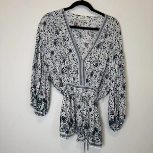 Max Studio Womens Bohemian/peasant style mid tie white blue V neck blouse 1X - Picture 1 of 8