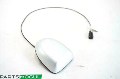 04-11 Mercedes W219 CLS550 E320 maletero trasero GPS Sirius antena satélite OEM  Foto 1 de 4