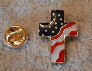 USA CHRISTIAN CROSS AMERICAN FLAG LAPEL PIN - Picture 1 of 1