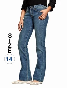 Old Navy Women's The Flirt Boot Cut Jeans, Size 14 - Picture 1 of 6