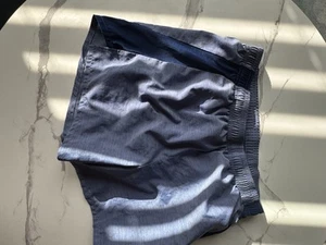 Kleine Nike Dri-Fit Laufshirts für Herren - blau - Bild 1 von 7