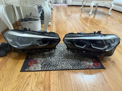 Faro adaptativo OEM BMW X5, X6 2019-2023. Lados izquierdo y derecho Foto 1 de 4