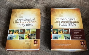 Chronological Life Application Study Bible by Tyndale House Publishers Staff... - Imagen 1 de 17