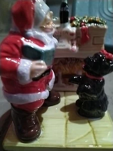 Coca-Cola Christmas Holiday Portraits Salt Pepper Shakers Santa Puppy Fire T24 - Picture 1 of 1