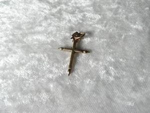 Ancienne Croix Jeannette plaqué or / Bijou régional - Picture 1 of 3