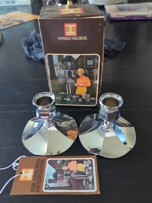 Candelabros de colección Irvinware cromados de 3" con caja HECHOS EN EE. UU.  Foto 1 de 4