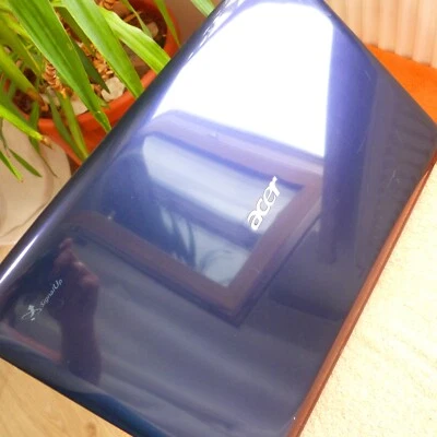 XXL SET Acer 7738 GEMSTONE 17 Zoll l Windows 7 l GeForce HDMI BLURAY DOLBY SOUND - Bild 1 von 4