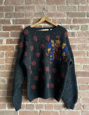 Vtg Perry Ellis Men's Sweater, Sz Large, 100% Shetland Wool, Crest To The Max - Image 1 of 4