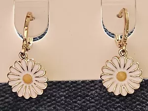 PENDIENTES DE ARO DE FLOR GIRASOL ENCHAPADOS EN ORO I AM ESMALTE - Imagen 1 de 9