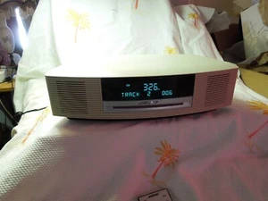 Bose Wave Music System AWRCC2 AM/FM Radio CD Player - PLEASE READ - Picture 1 of 21
