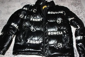 CHAQUETA ACOLCHADA MONCLER GENIUS FRGMT USADA - Imagen 1 de 23