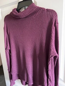 Me to We Plum Turtleneck, Waffle Knit, Long-Sleeved, Sz. M - Picture 1 of 12