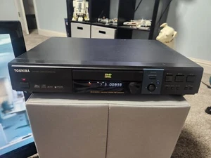 Toshiba DVD Video Player SD-4700N with power cord NO REMOTE (Tested/Works!) READ - Picture 1 of 13