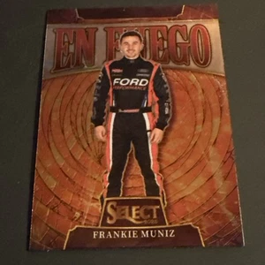 2025 Panini Select #17 Frankie Muniz En Fuego Base - Picture 1 of 10