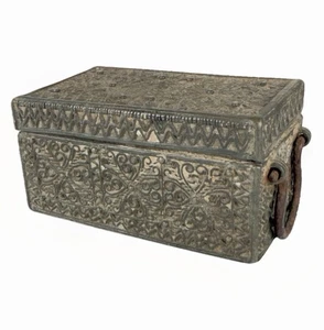 Antique 18th Century Filipino Brass Tobacco Snuff Betel Nut Box Container Ornate - Picture 1 of 15