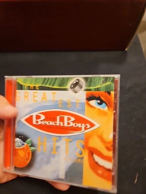 The BEACH BOYS -20 Good Vibrations Greatest Hits CD. Capitol CDP 529418. @Gr - Image 1 of 4