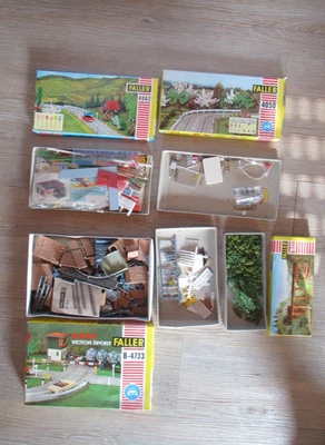 Faller verschiedenes Zubehör Modellbau, Magazine, Bäume für Modelleisenbahn - Bild 1 von 4