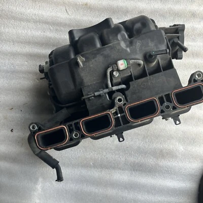 Colector de admisión 28310-2G700 compatible con Kia Sorento Hyundai Santa Fe 2,4 L 2011-15 Foto 1 de 4