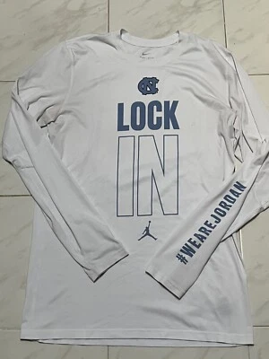 Men LT Nike Dri Fit UNC Carolina Tar Heels Lock In Team Issued L/S T Shirt  - Image 1 of 3