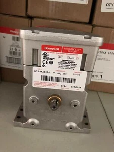NEW HONEYWELL M7284A-1004 MODUTROL MOTOR M7284A1004 DHL EXPEDITED SHIPPING  - Picture 1 of 2
