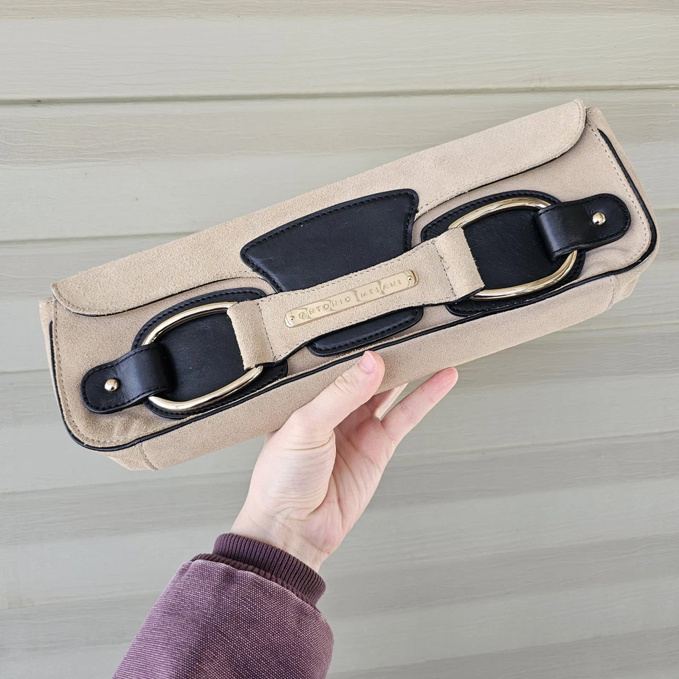 Bolso sin asas Antonio Melani bronceado y negro gamuza con correa marca de lujo  Foto 1 de 4