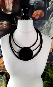 LADIES Lagenlook statement necklace ARTY Quirky Rubber Unique pendant Boho BNWT - Picture 1 of 7