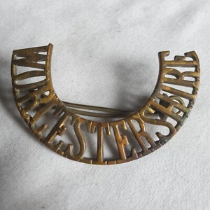 Worcestershire Regiment Badge Post 1907 - Picture 1 of 2