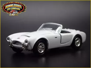 1962 62 SHELBY COBRA CSX2000 BLANCO MODELO A ESCALA 1:64 DIORAMA DIECAST COCHE - Imagen 1 de 8