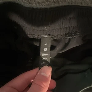 Lululemon Men's Medium Joggers Dark Brown/green - Picture 1 of 4