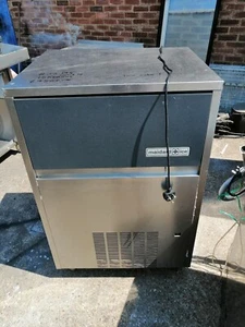 Icemaker 95kg/24hr 55kg storage bin half square ice cubes Maidaid M90-55 #JS 194 - Picture 1 of 9