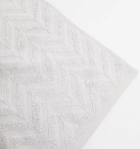 QUEENWEST TRADING CO. Hand Towel NEW 41x71cm - Picture 1 of 4