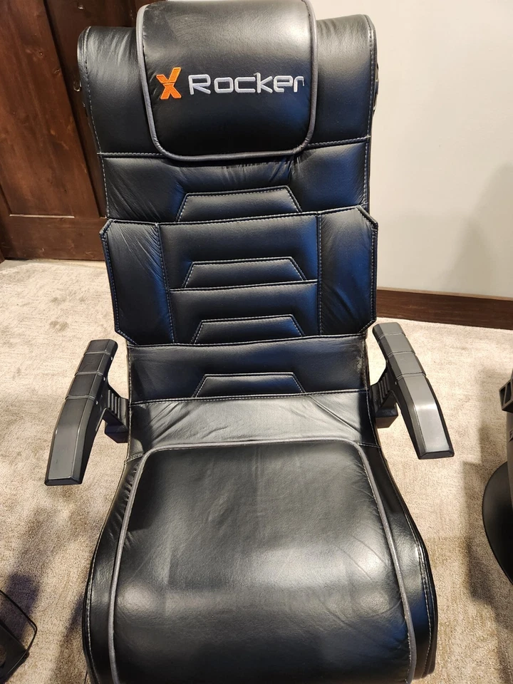 X Rocker 5139601 Pro Series Pedestal - Black - Image 1 of 3