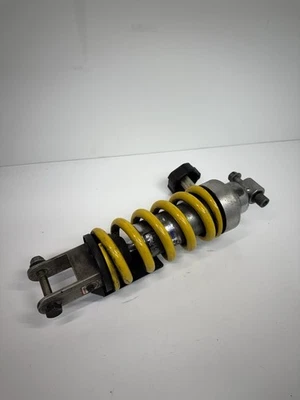 Задний амортизатор регулируемый 98-05 BMW R1100s Showa - Изображение 1 из 4