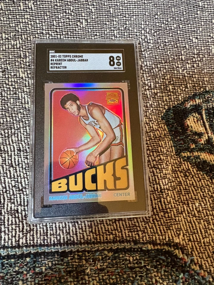 2001-02 Topps cromo reimpresión refractor Kareem Abdul Jabaar Sharp SGC-8 ¡Nuevo!! Foto 1 de 2