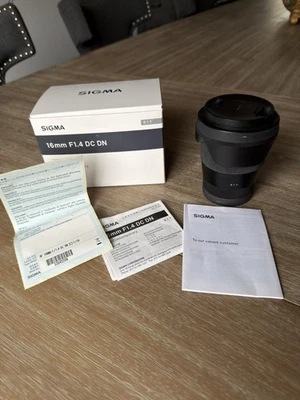 SIGMA 16mm F/1.4 DC DN Contemporary (for SONY E) APS-C - Image 1 of 4