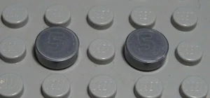 Lego Tile - Round 1X1 Matte Silver With Decor Coin Money 2 Pieces - Picture 1 of 1