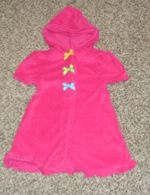 Traje de baño Wave Zone para niñas pequeñas cubre con capucha rosa oscuro talla 24 meses  Foto 1 de 3