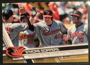 2017 Topps Gold #36 B'more Boppers Trumbo/Jones/Machado/Davis /2017 - Picture 1 of 3