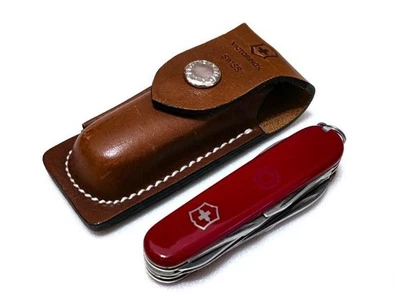 Navaja de Bolsillo Portátil VICTORINOX Multiherramienta con Estuche de Cuero Modelo 41197 Foto 1 de 4
