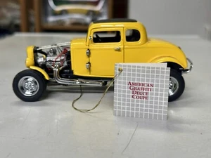 used 1:24 Franklin Mint diecast car 1932 Ford AMERICAN GRAFFITTI DEUCE COUPE - Picture 1 of 10