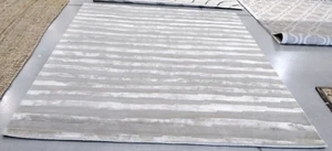 GREY 7'-6" X 9'-6" Back Stain Rug, Reduced Price 1172736288 SOH519A-8 - Picture 1 of 4