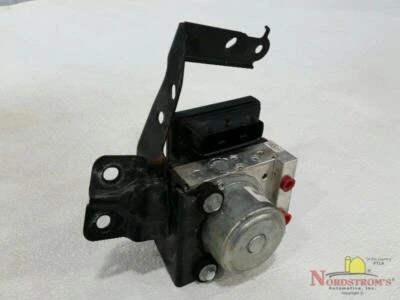 Bomba de freno antibloqueo Nissan Rogue 2011 ABS Foto 1 de 4