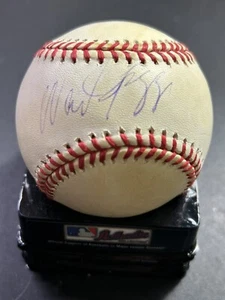 Wade Boggs Autographed Baseball JSA - Picture 1 of 8
