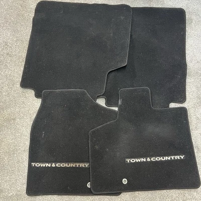 2008-2020 Chrysler Town & Country Full Set Floor Mats OEM Used Dodge Caravan - Image 1 of 4