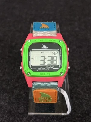 Freestyle акула зажим ночного видения цифровые часы 100 м WR неоновый серфинг стиль - Изображение 1 из 4