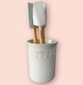 Le Creuset Fleur Utensils Crock with Spatulas & Spoon (Cotton) - Picture 1 of 4