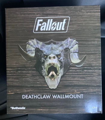Fallout Wall Mount Hunting Trophy Deathclaw Jagdtrophäe Todeskralle Neu & OVP - Bild 1 von 4