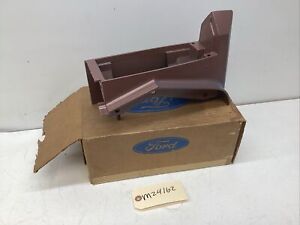 NOS 1981-1984 LINCOLN TOWN CAR FRONT FENDER EXTENSION PANEL