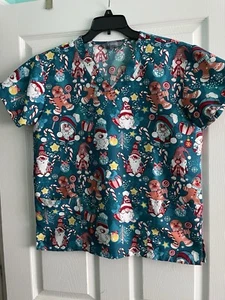 Women's Scrub Top Christmas Gnomes/Gingerbread Men V-Neck Pockets Size M SERENE - Picture 1 of 5