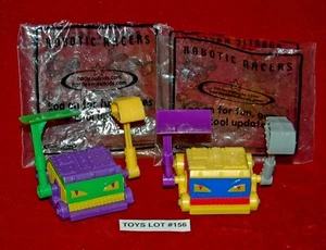 VINTAGE TOYS  CARL'S JR.Robotic Racers Yellow and Purple Set of 2 Lot#156 - Picture 1 of 5